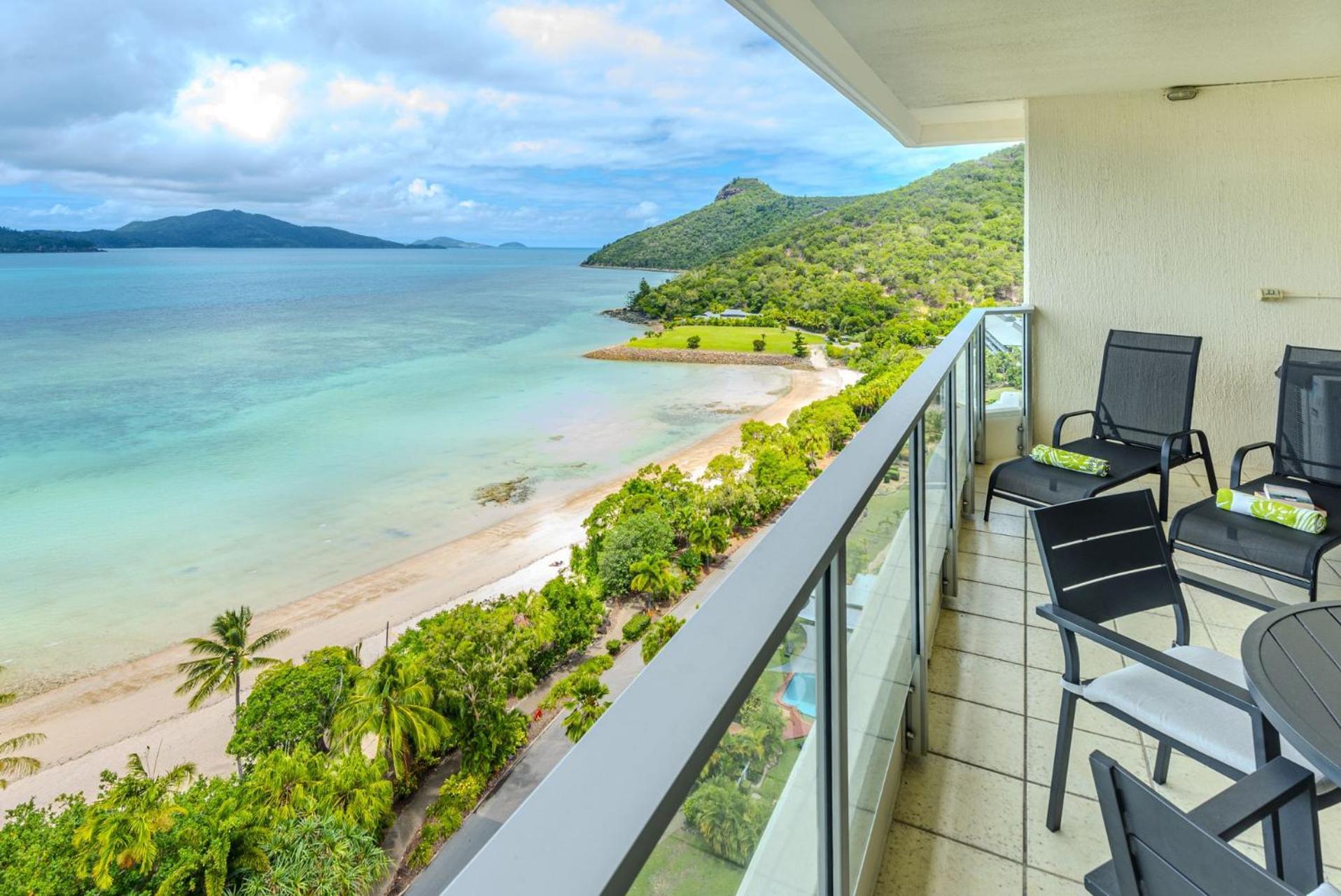 Beachfront Hamilton Island Exteriör bild