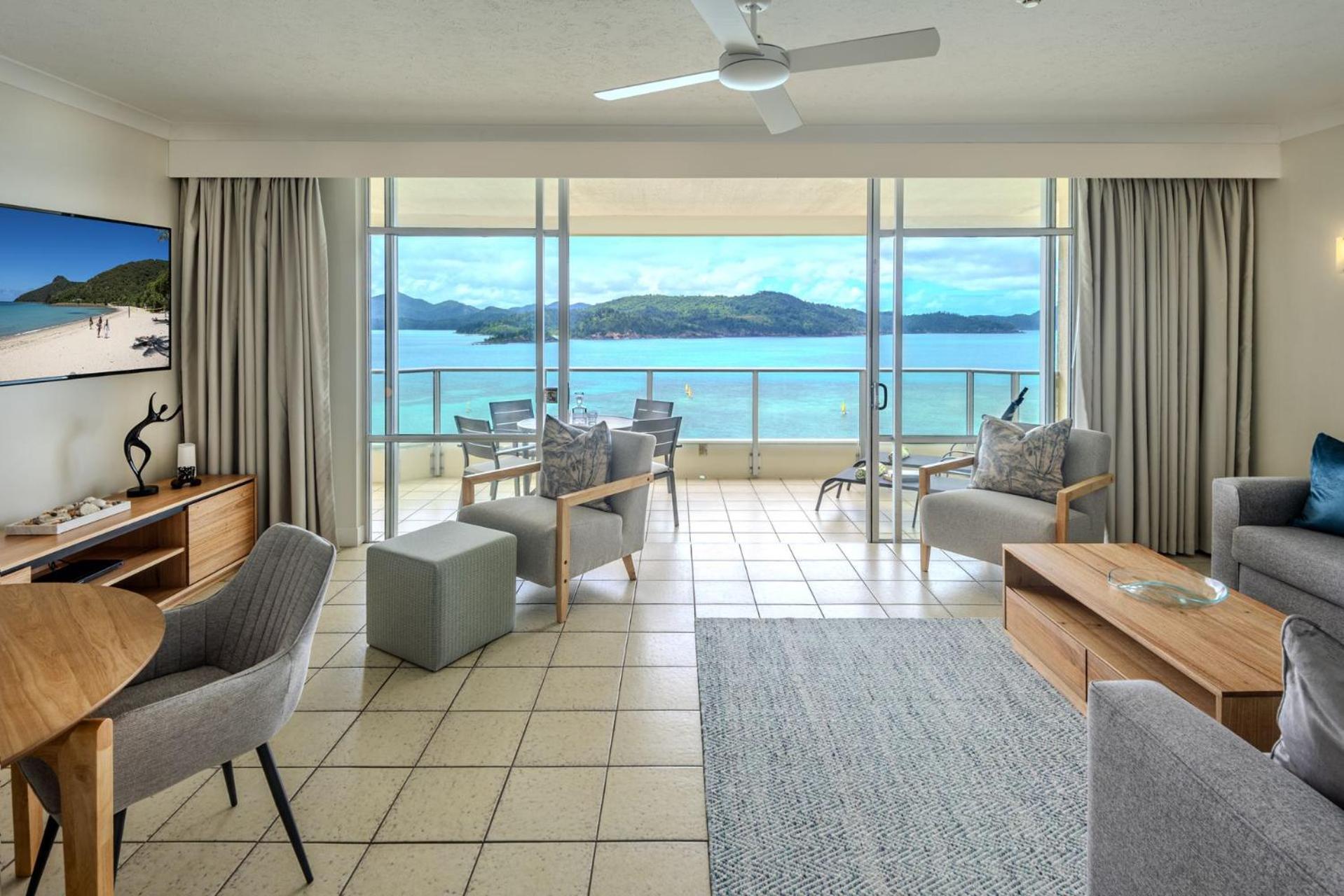 Beachfront Hamilton Island Exteriör bild