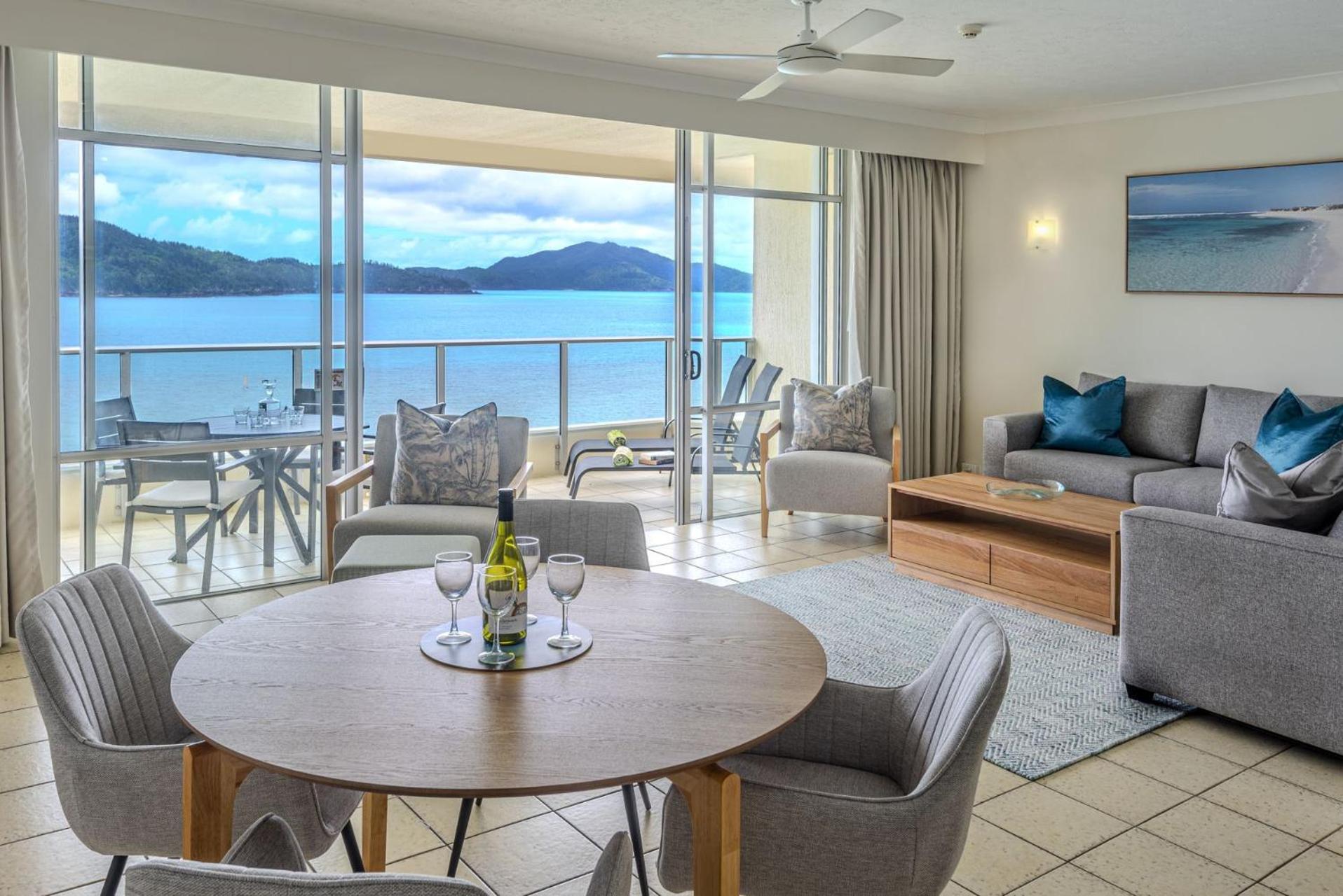 Beachfront Hamilton Island Exteriör bild